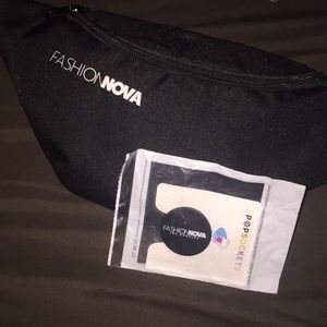 Fashion Nova fanny pack and pop socket